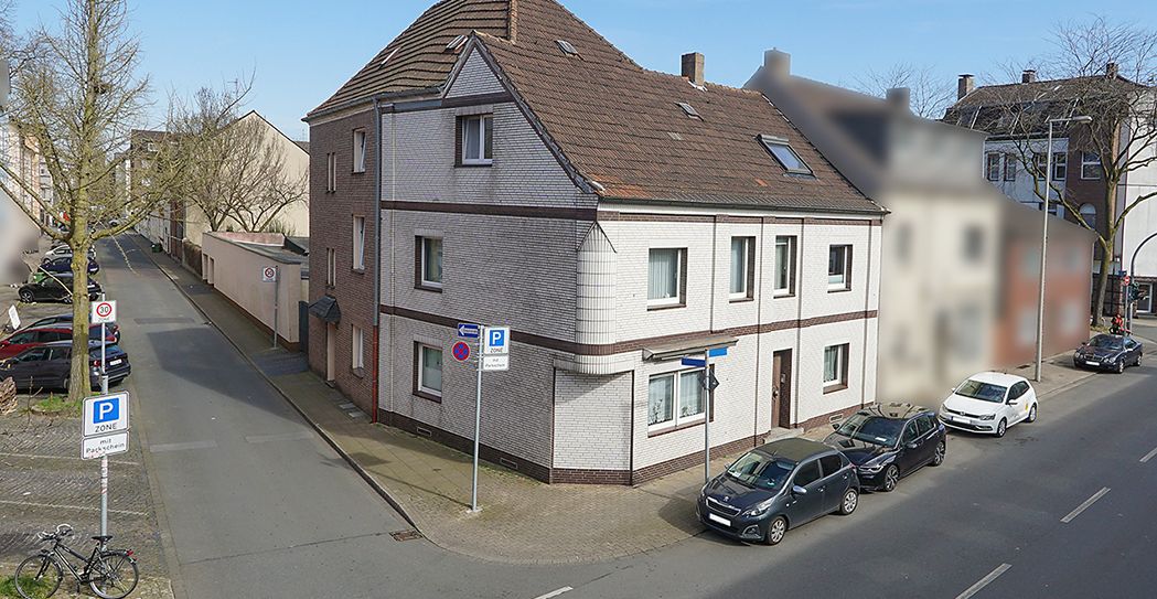 Straßenansicht
