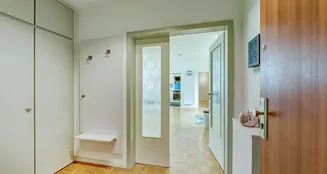 von_poll_real_estate_property_25227490_image_2