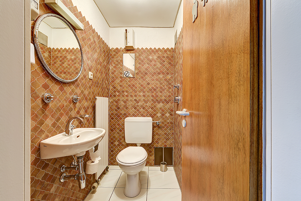 WC