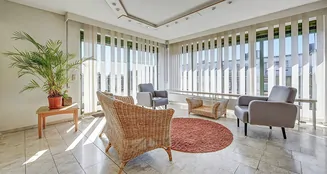 von_poll_real_estate_property_25227479a_image_9