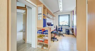 von_poll_real_estate_property_25227479a_image_11