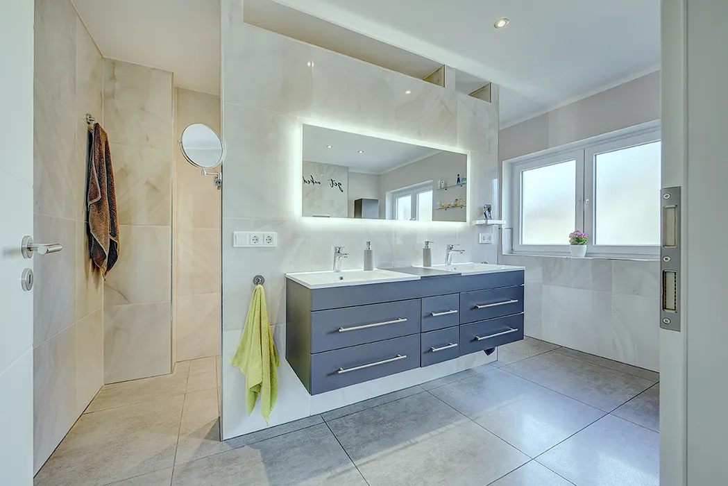 Badezimmer / Obergeschoss
