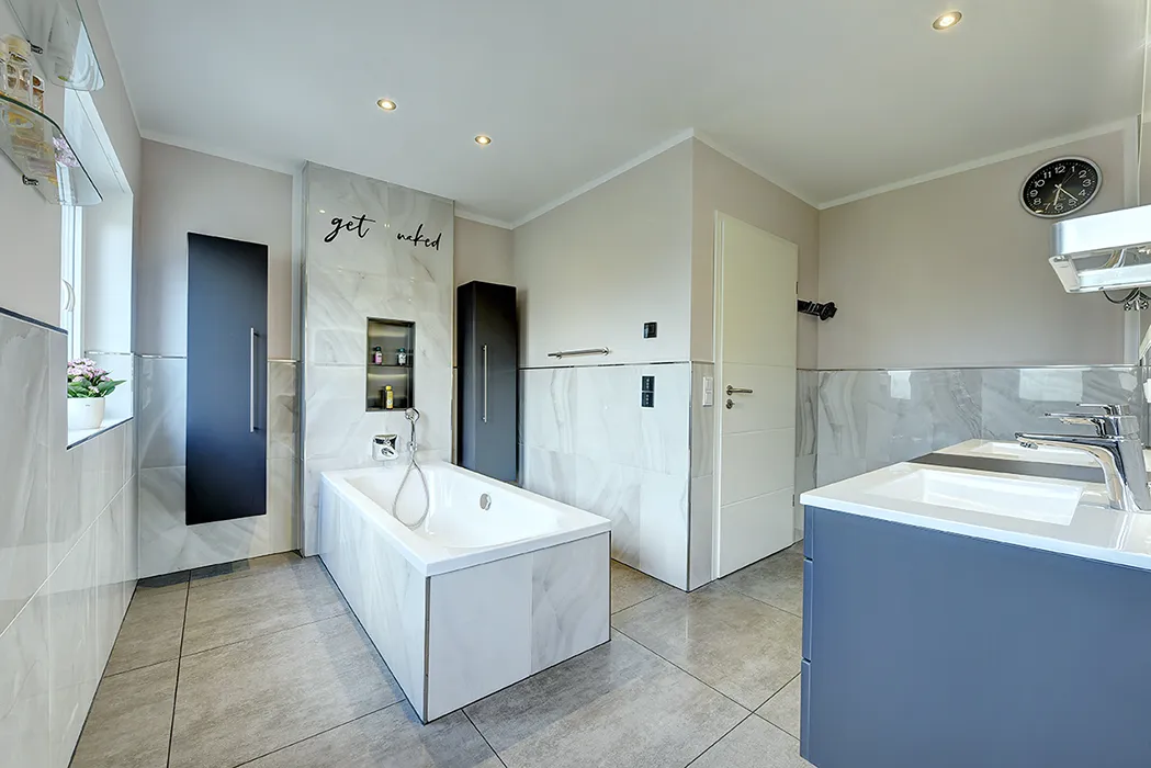 Badezimmer / Obergeschoss