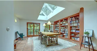 von_poll_real_estate_property_25227495_image_0