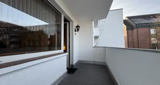 von_poll_real_estate_property_26227515_image_12