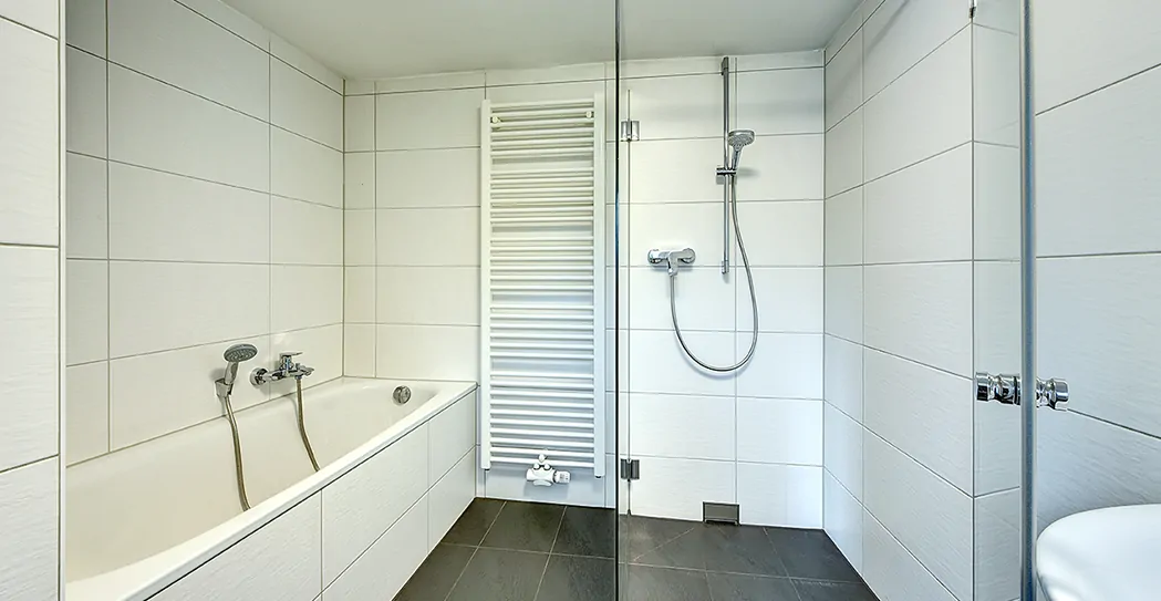 Badezimmer im Erdgeschoss