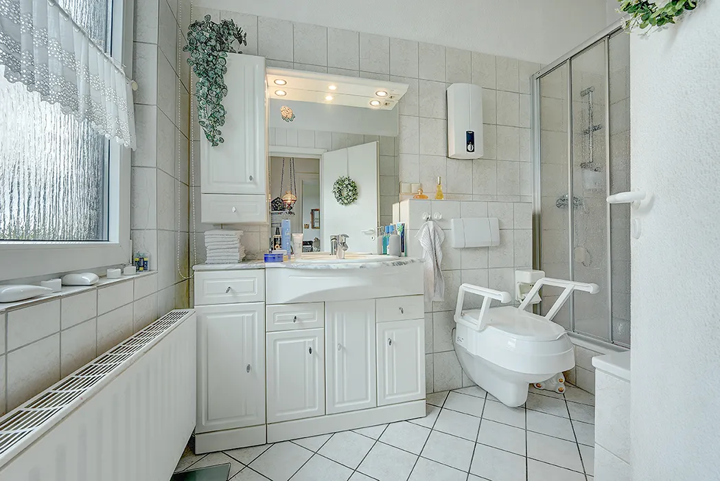 Badezimmer / 1. Obergeschoss