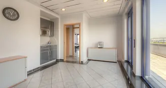 von_poll_real_estate_property_25227484a_image_3