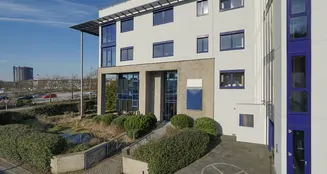 von_poll_real_estate_property_25227484a_image_11