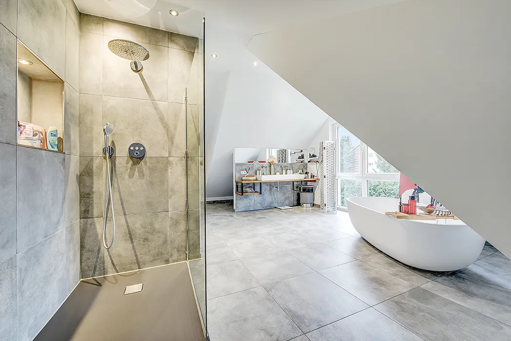 Badezimmer / Spitzboden