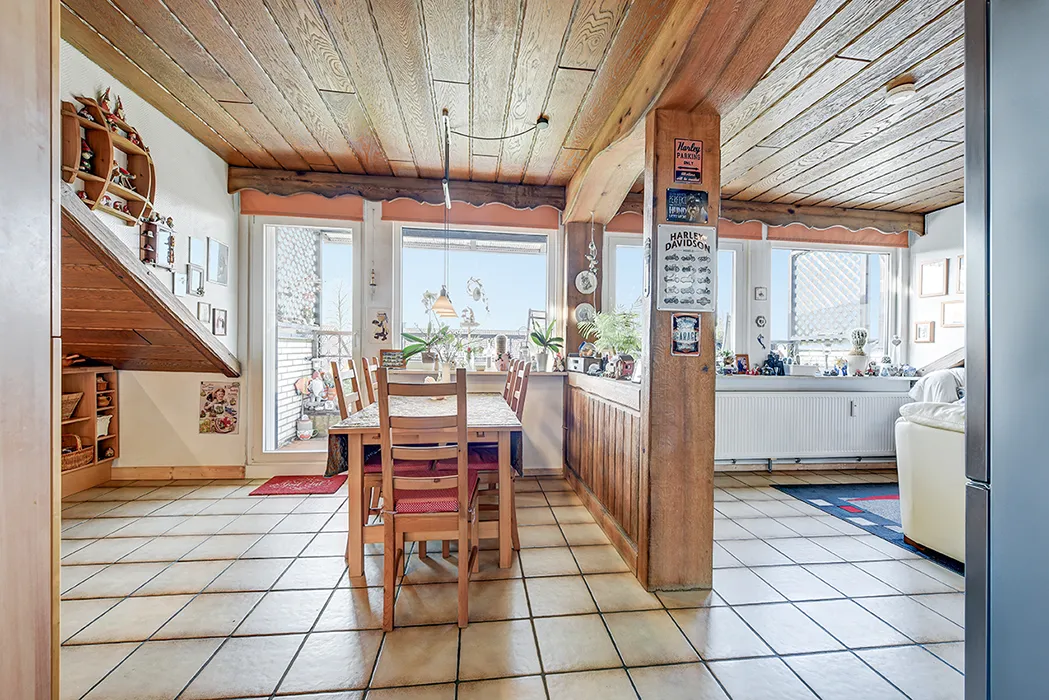 Attraktive 3-Zimmer-Wohnung mit Balkon und Garage in Top-Lage