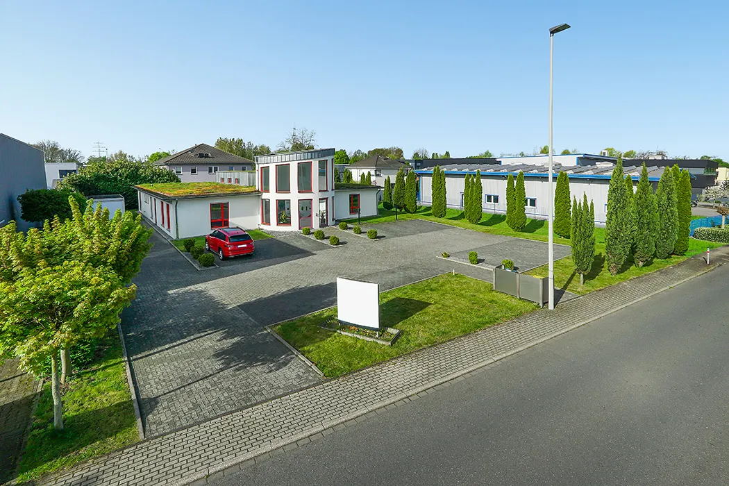Straßenansicht
