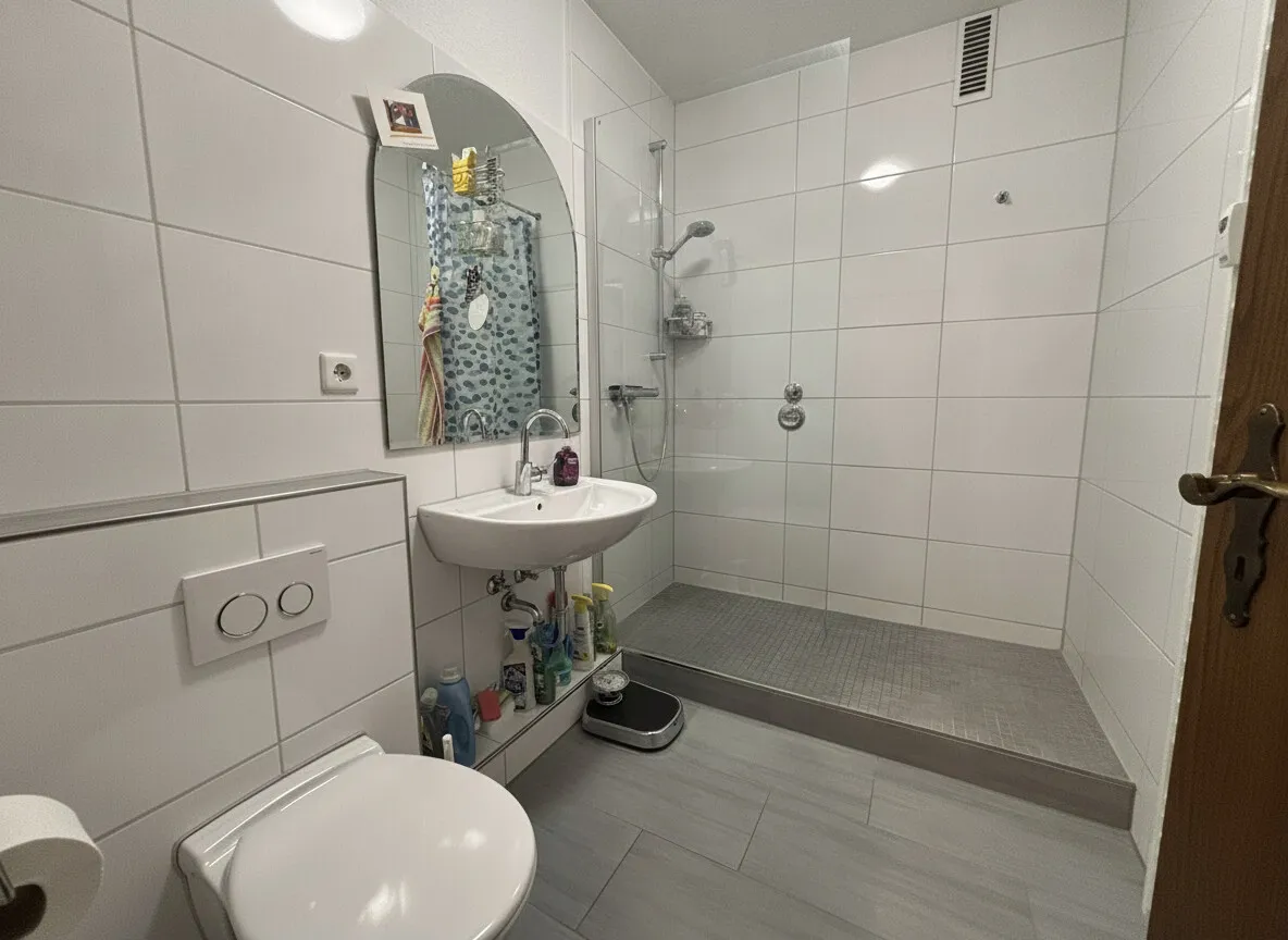 3-Zimmer Wohnung mit 2 Balkonen und Tiefgaragenstellplatz - Photo 3
