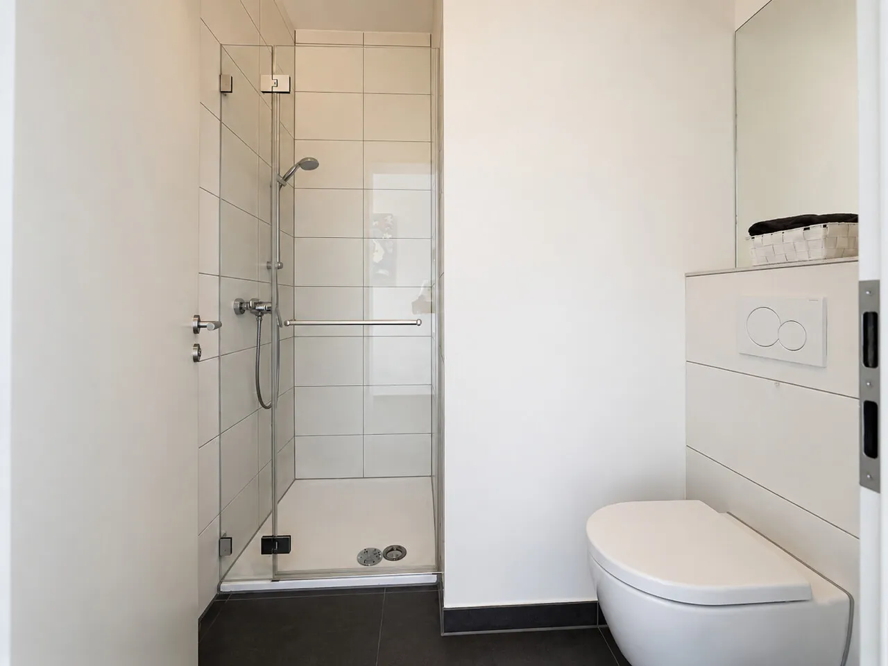 Gäste- WC inkl. Dusche