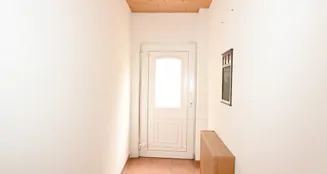 von_poll_real_estate_property_24154005_image_2