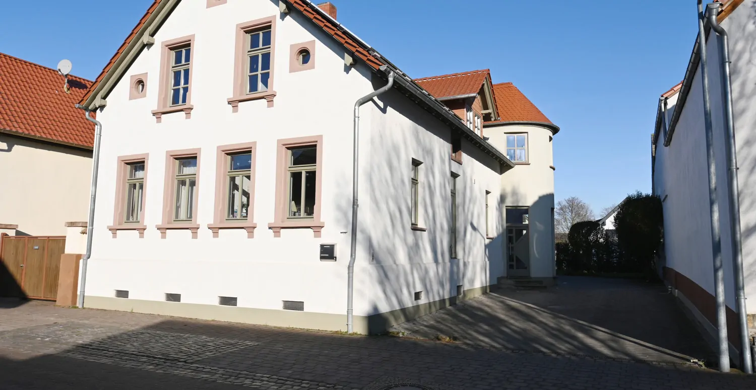 Vielseitiges Familienanwesen mit Gewerbeoption und ELW zur Erfüllung Ihrer Wohnwünsche!