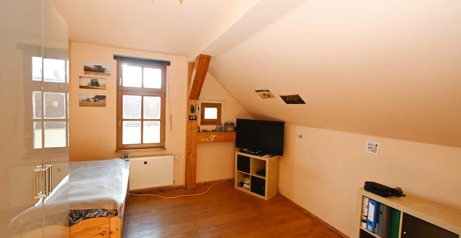 Vielseitiges Familienanwesen mit Gewerbeoption und ELW zur Erfüllung Ihrer Wohnwünsche!