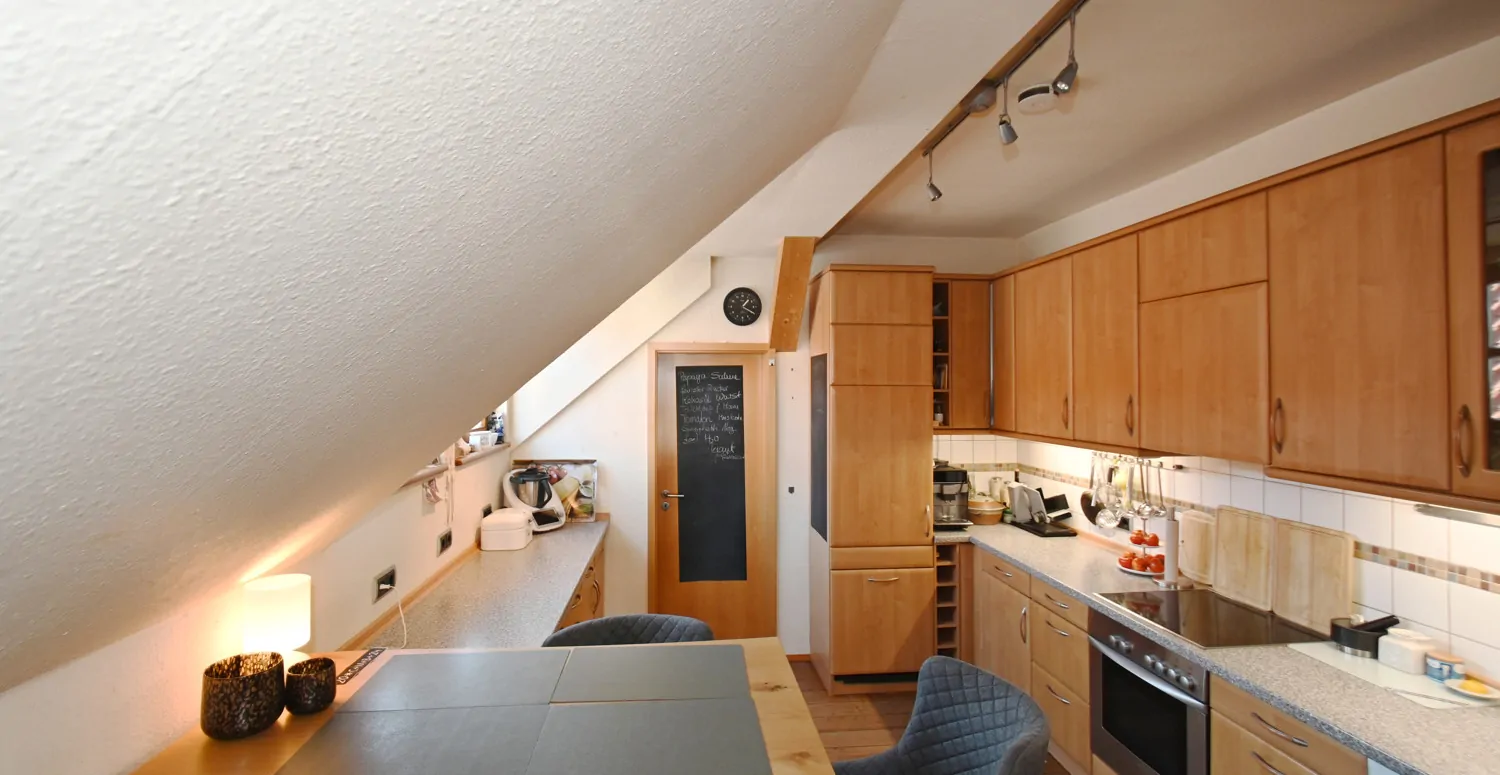 Vielseitiges Familienanwesen mit Gewerbeoption und ELW zur Erfüllung Ihrer Wohnwünsche!