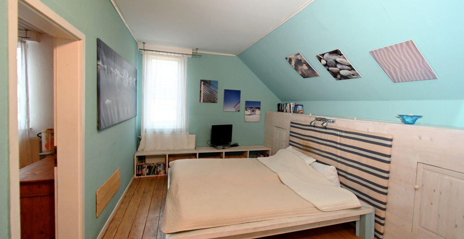 OG 1. Zimmer