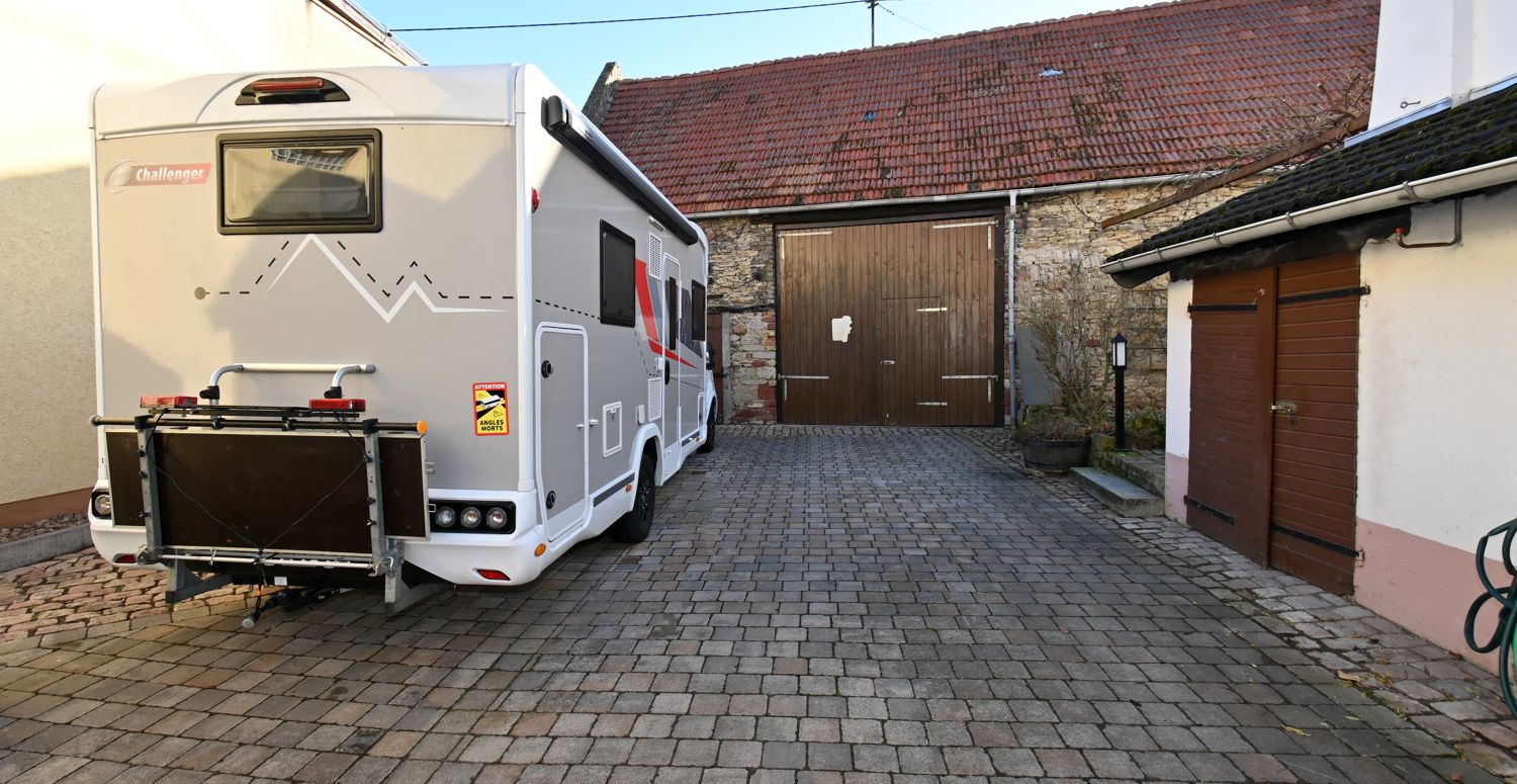 Charmantes Einfamilienhaus mit Terrasse,   Garten und gut erhaltener Scheune!