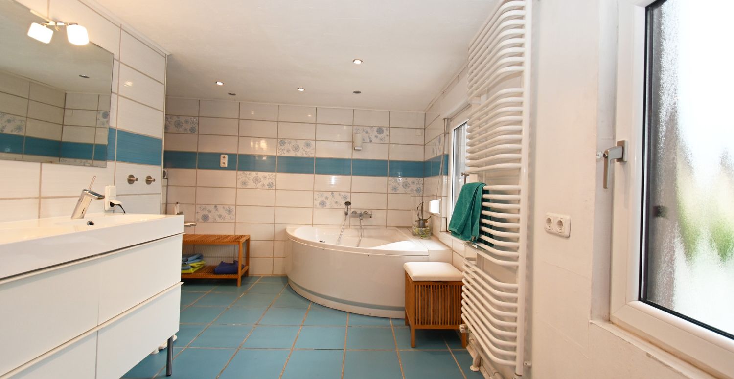 Zwischengeschoß Vollbad mit Sauna