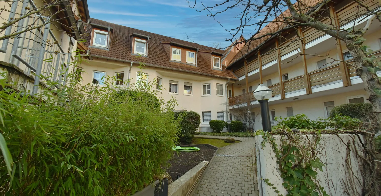 Suchen Sie eine ruhige und trotzdem zentral gelegene ETW mit Tiefgaragenstellplatz in Worms?