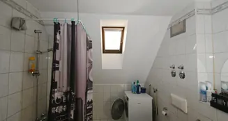 von_poll_real_estate_property_24154018_image_7