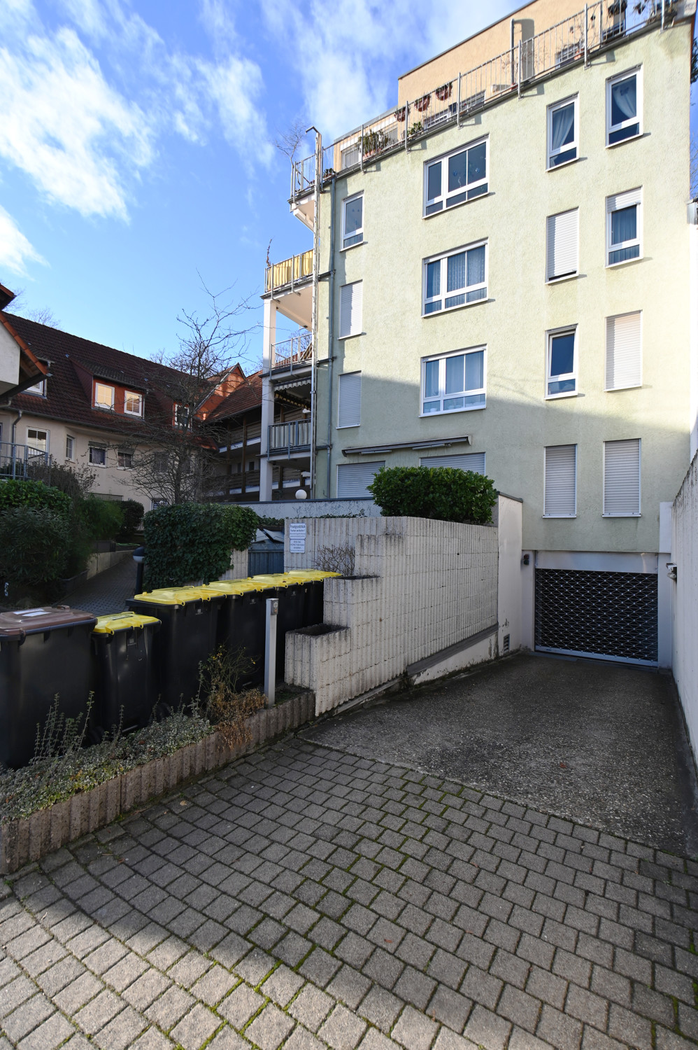 Kaufen statt Mieten! Ruhig und zentral gelegene ETW mit Tiefgaragenstellplatz in Worms!