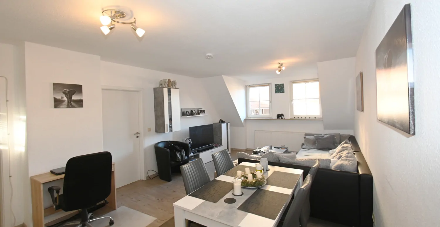 Suchen Sie eine ruhige und trotzdem zentral gelegene ETW mit Tiefgaragenstellplatz in Worms?