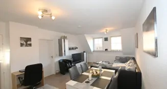 von_poll_real_estate_property_24154018_image_5