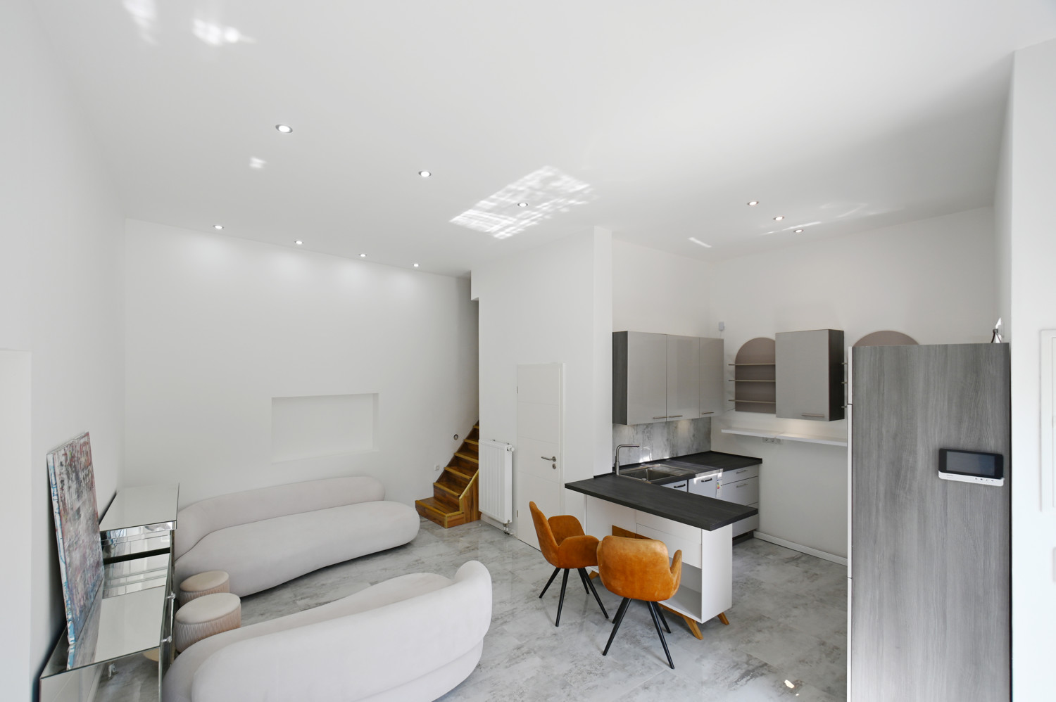 Haus 1, Eingang Wohn-  u. Esszimmer mit Küche