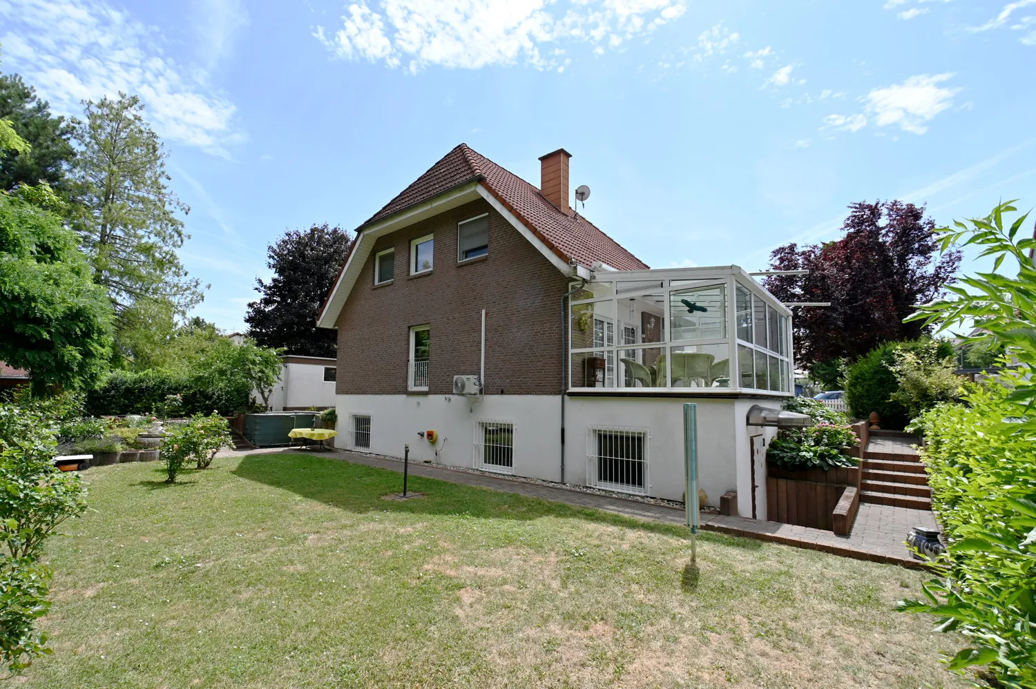 Maison familiale dans un cadre magnifique au bord de la rivière Pfrimm !