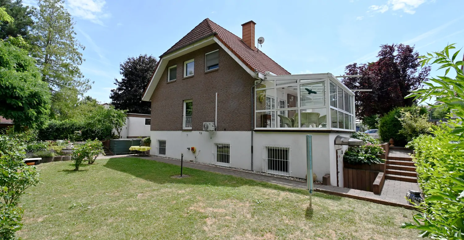 Familienhaus in herrlicher Lage an der Pfrimm!