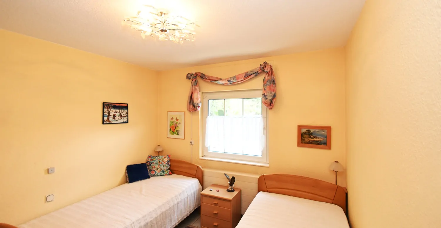 EG, Schlafzimmer oder Büro