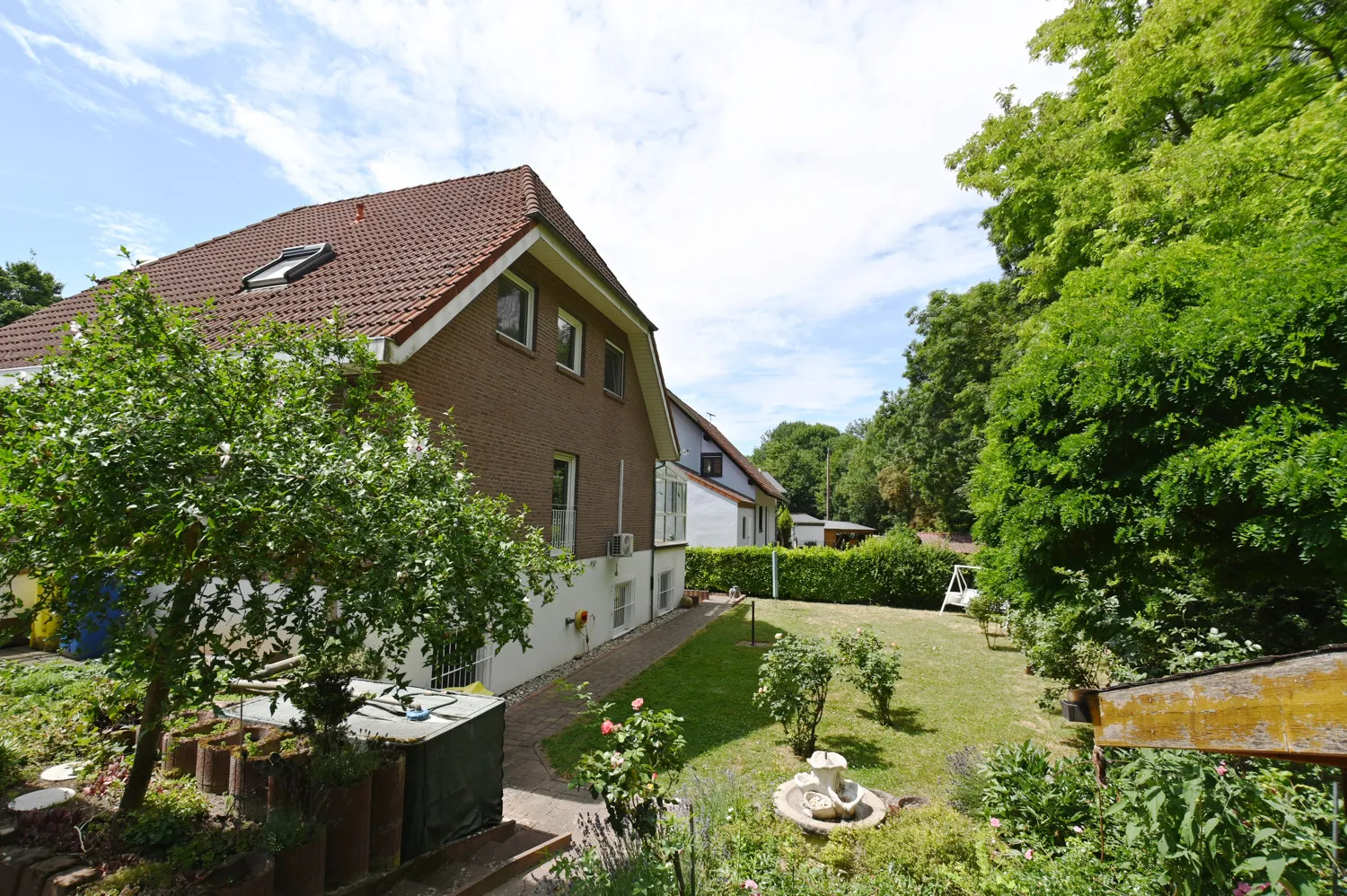 Maison familiale dans un cadre magnifique au bord de la rivière Pfrimm !