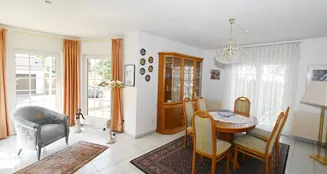 von_poll_real_estate_property_25154010_image_11