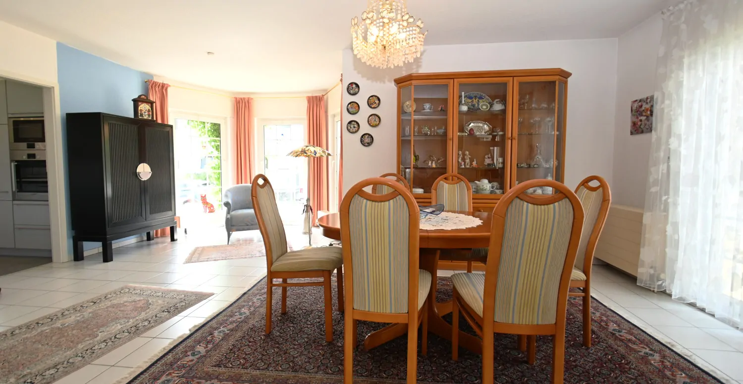 Familienhaus in herrlicher Lage an der Pfrimm!