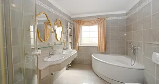 von_poll_real_estate_property_25154006_image_16