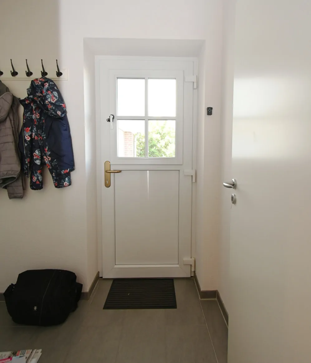 EG Zugang zur Garage