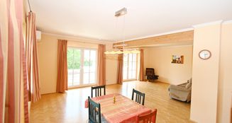 von_poll_real_estate_property_25154004_image_18