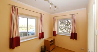 von_poll_real_estate_property_25154004_image_11