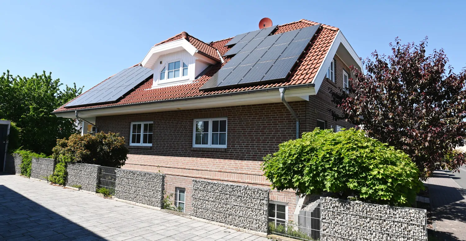 Exclusives EFH mit ELW und PV-Anlage für Ihr Familienglück!