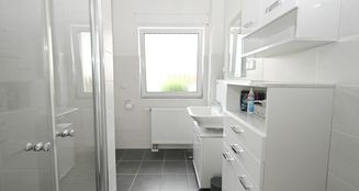 von_poll_real_estate_property_25154007_image_12
