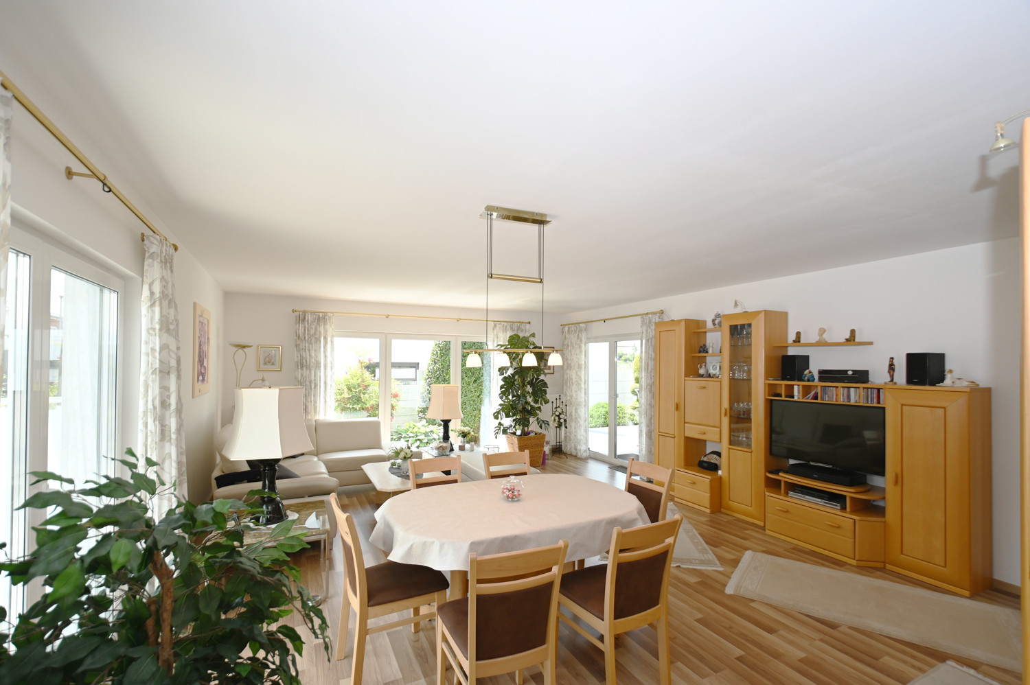 Naturnahes Wohnen im hochwertigen Bungalow!