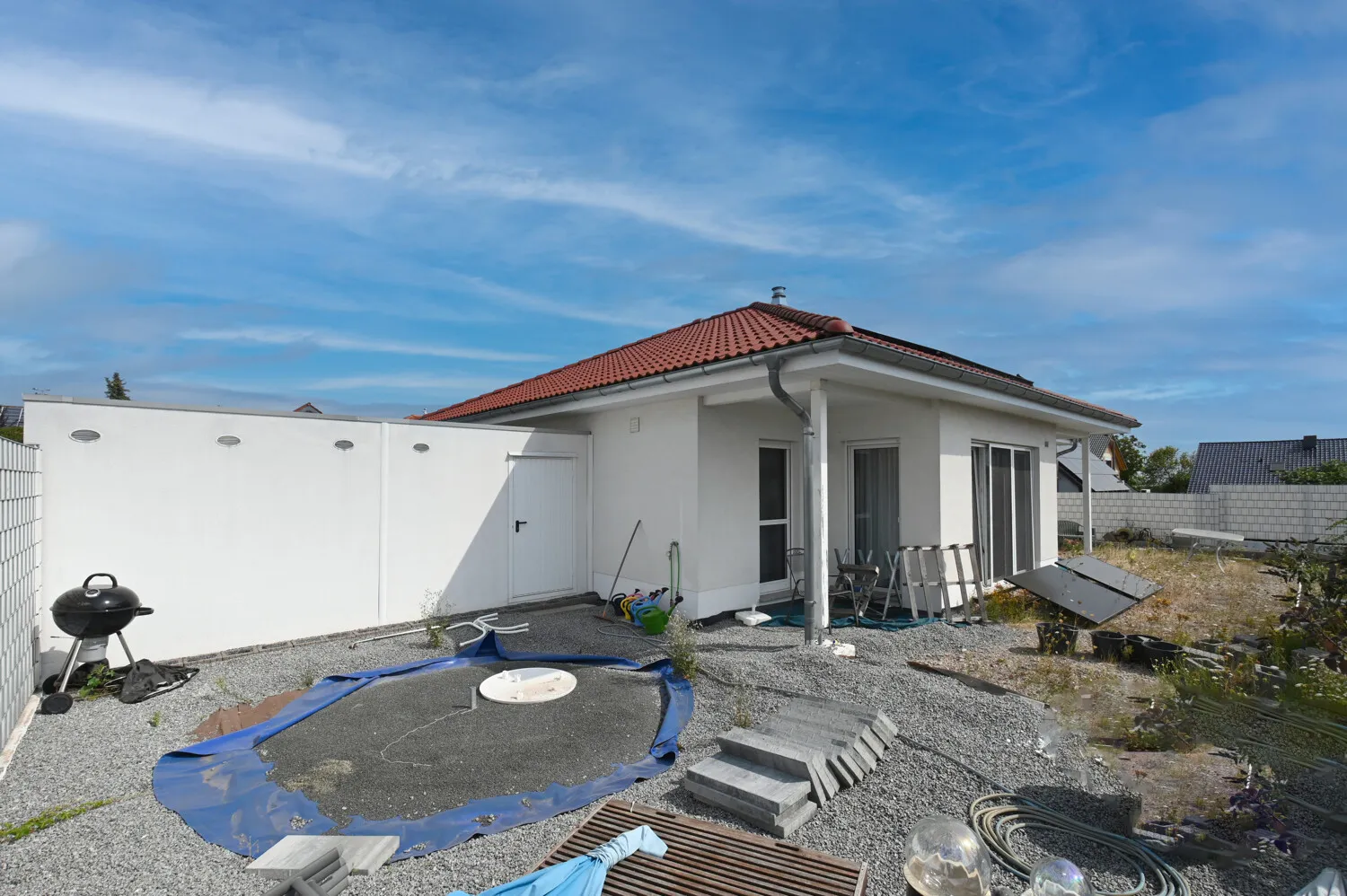 Barrier-free bungalow with luxurious amenities and low energy consumption!