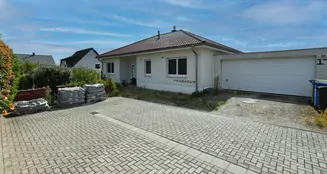 von_poll_real_estate_property_25154014_image_0