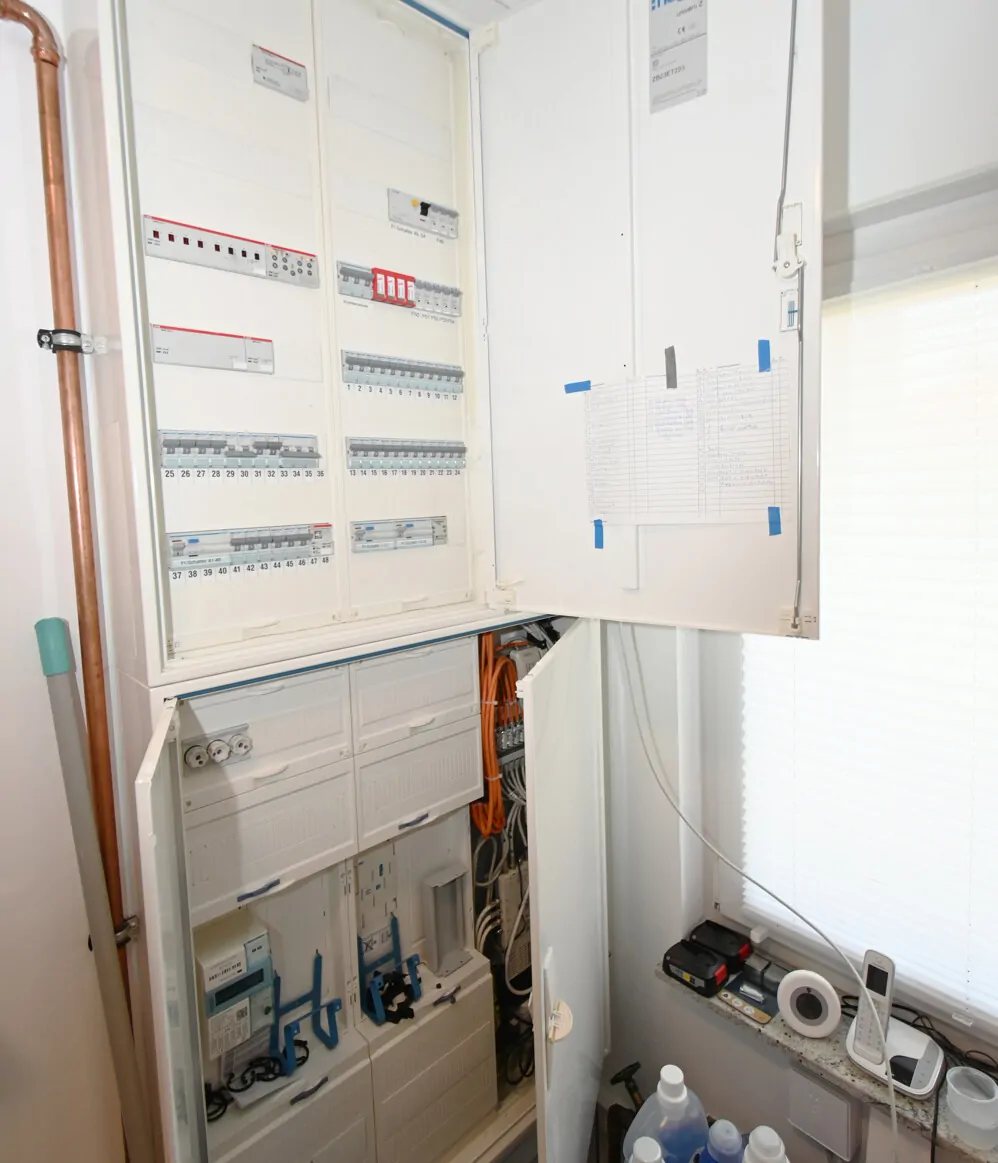 Technikraum, Elektrik