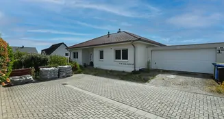 von_poll_real_estate_property_25154014_image_1