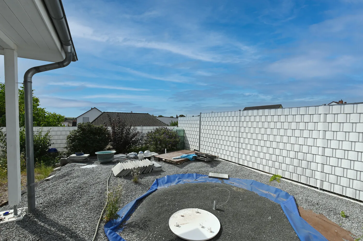 Barrier-free bungalow with luxurious amenities and low energy consumption!