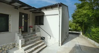 von_poll_real_estate_property_25154016_image_1